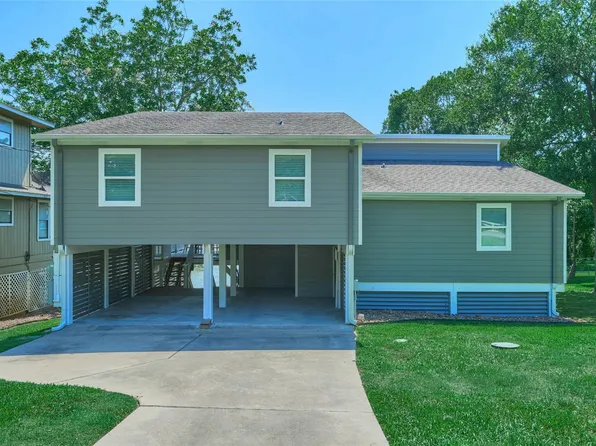 234 Lakeside Dr, Livingston, TX 77351