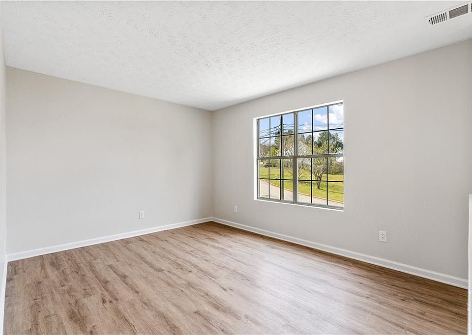 3395 Lineview Dr Ellenwood GA Zillow