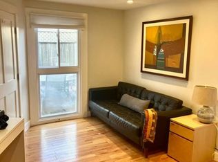 26 Hawkes St STE 3, Marblehead, MA 01945