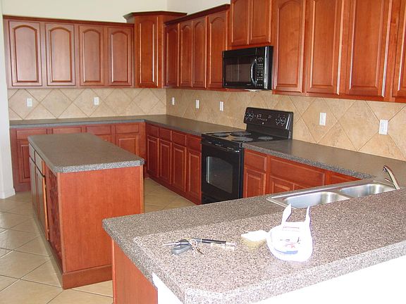 4th image of 16019 Bristol Lake Cir