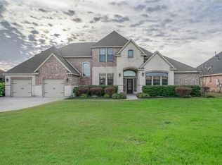 11731 W Grand Pond Dr, Montgomery, TX 77356