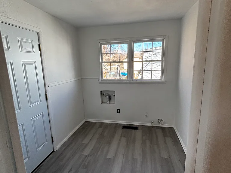 4812 S 31st St — Photo 15