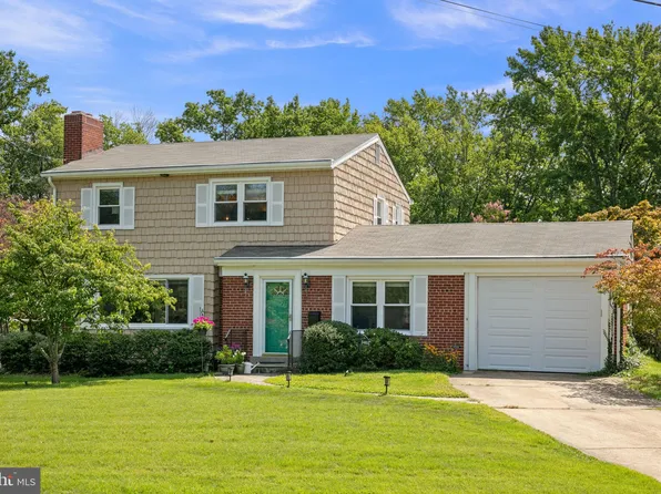 3403 Battersea Ln, Alexandria, VA 22309