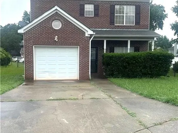 7566 Larchwood Ln, Riverdale, GA 30274