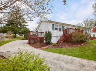 336 N Massanutten St, Strasburg, VA 22657