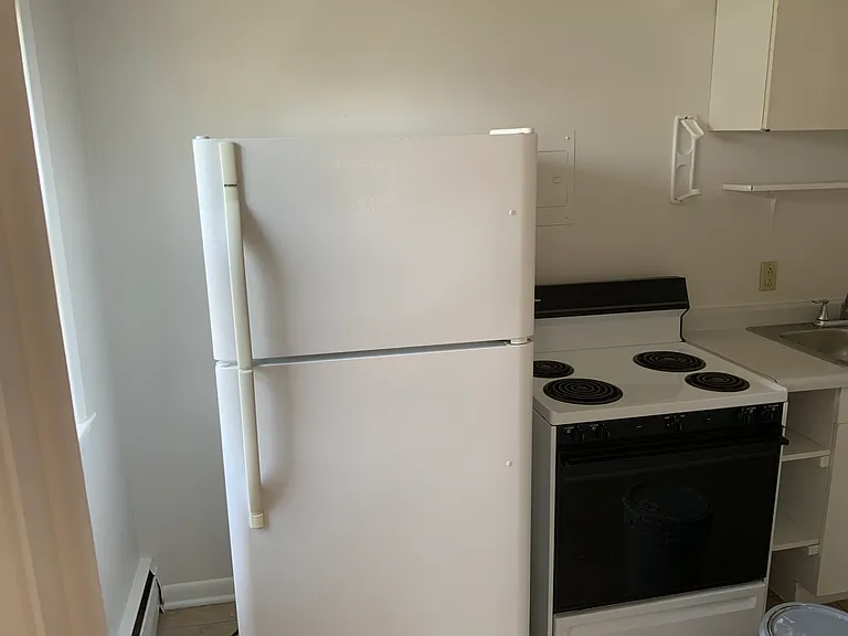 1006 Broadway St — Photo 61