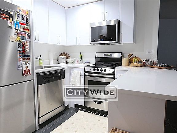 2nd image of 160 W 73rd St APT 12G