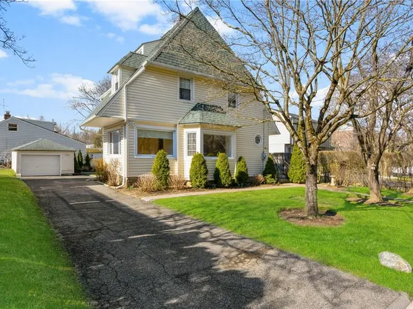 189 Weaver Street, Larchmont, NY 10538