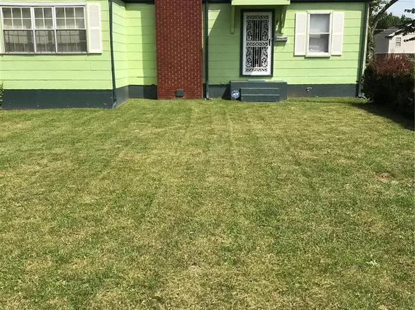 844 Pershing St, East Saint Louis, IL 62203