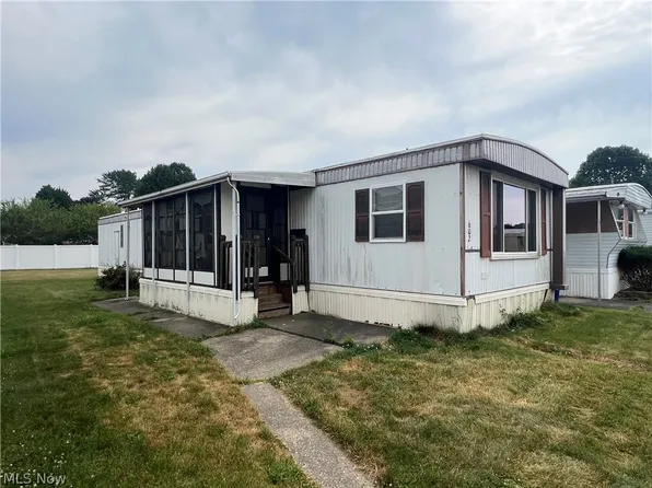 602 Patricia Ave NW, New Philadelphia, OH 44663