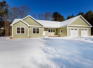 4 Hovey Ln, Brunswick, ME 04011