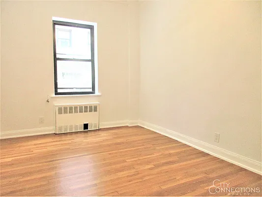 Rented by City Connections Realty | media 20