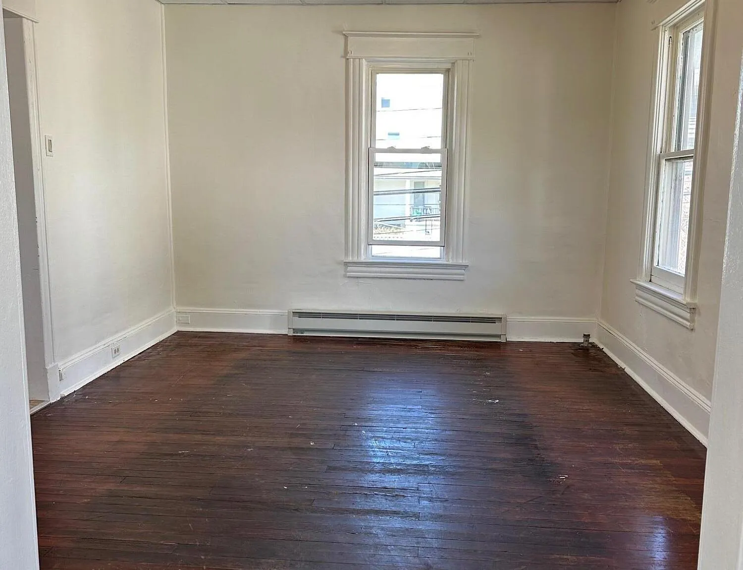 2 bed, 1.0 bath, 800 sqft, $1,100 — Photo 3