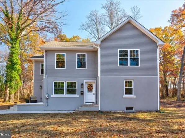 62 Higgins Ave, Clementon, NJ 08021