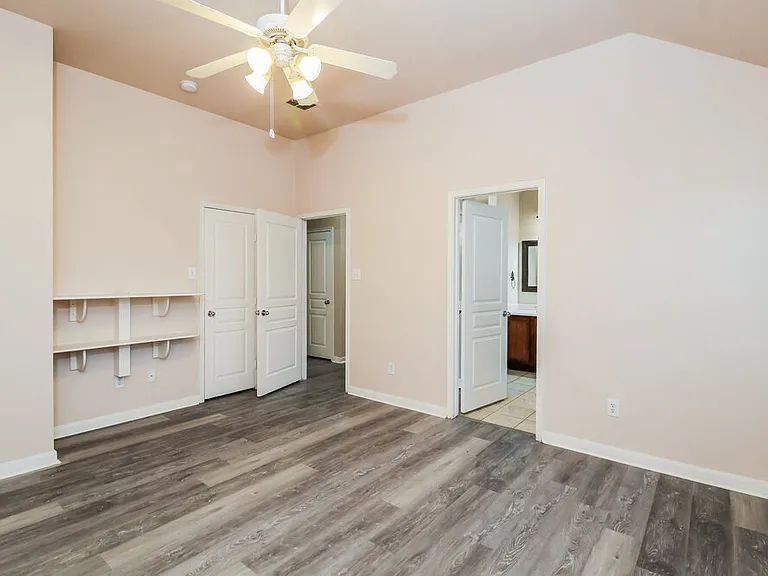 12153 Angel Food Ln — Photo 13