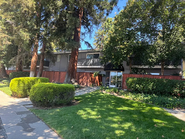 7323 Starward Dr #12 — Photo 33