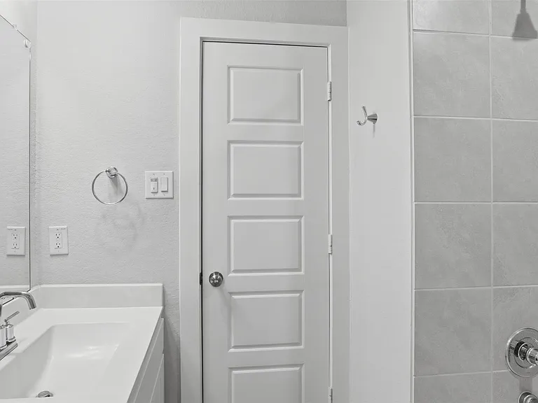 21980 Juniper Crossing Dr — Photo 17