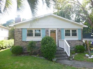 915 Royall Ave, Mount Pleasant, SC 29464