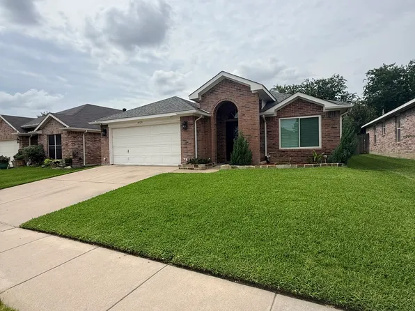 5529 Ridge View Dr, Watauga, TX 76137