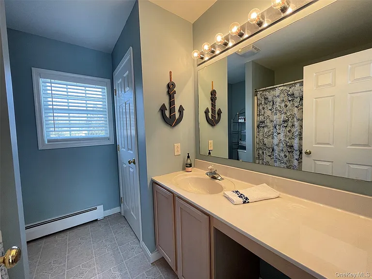 59 Peconic Ave — Photo 14