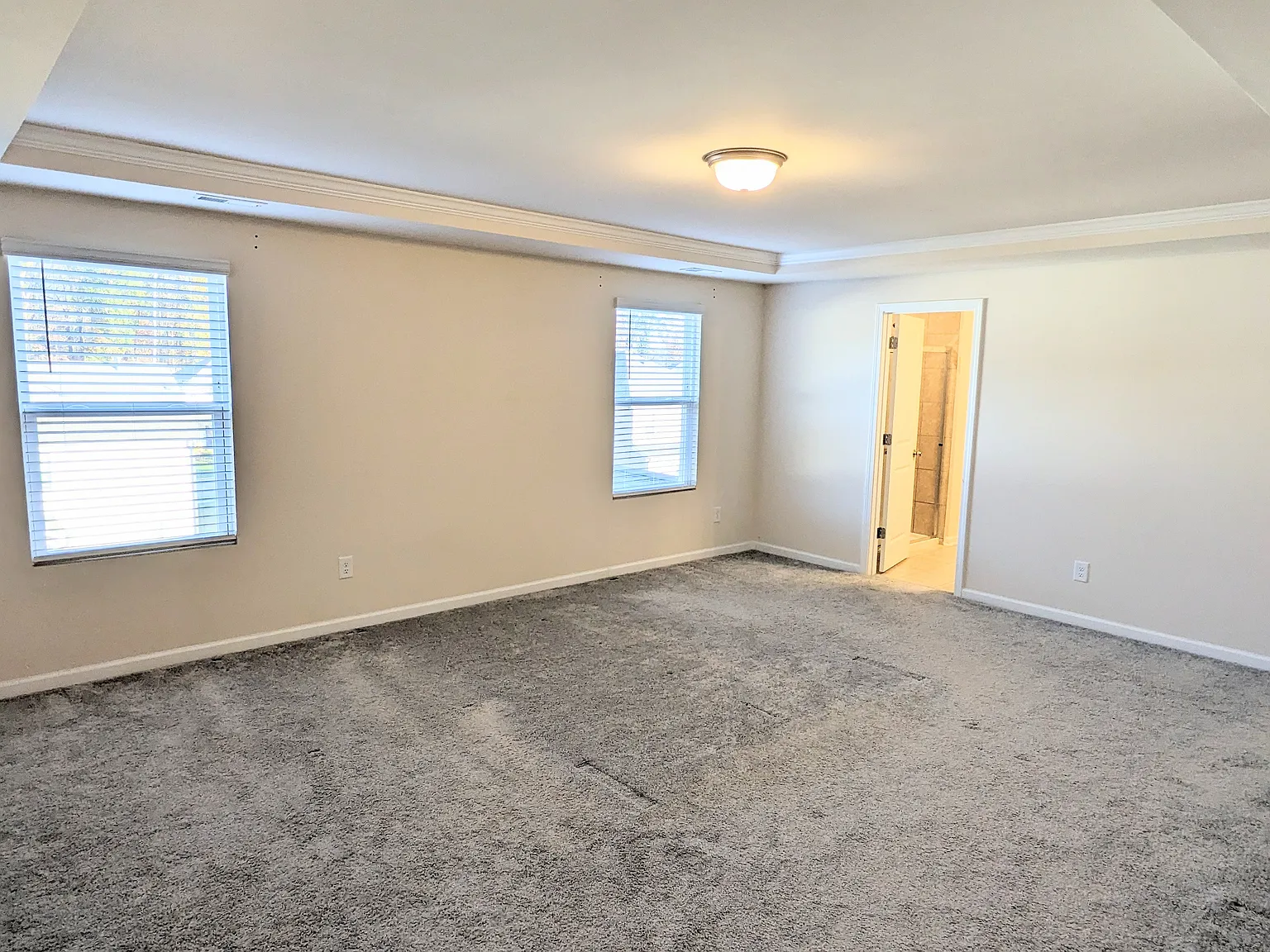 124 Bison Park Dr — Photo 4