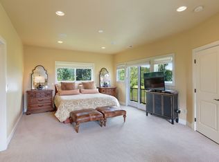 6215 Fairway Pl SE, Snoqualmie, WA 98065