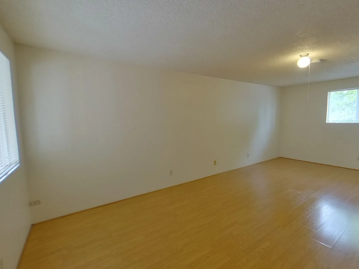 502 East 15th Ave — Photo 3
