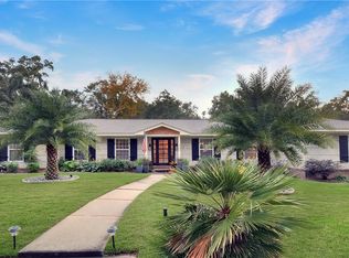 303 Wymberly Rd, Saint Simons Island, GA 31522