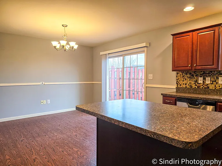 6419 Creekbend Dr — Photo 39