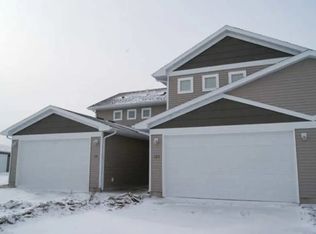 Meadowlark Place, Williston, ND 58801
