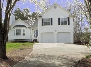 391 Pinewood Pl, Dahlonega, GA 30533