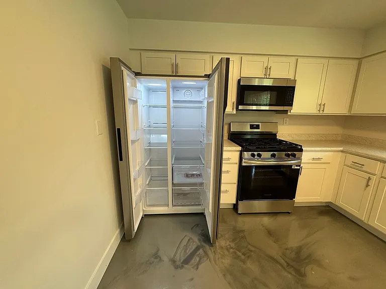 6550 S Old Village Rd — Photo 13