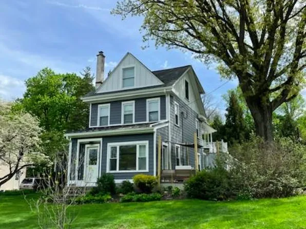 228 Byers Rd, Chester Springs, PA 19425