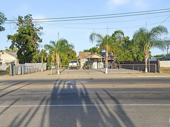 2nd image of 619 Fairfax Rd