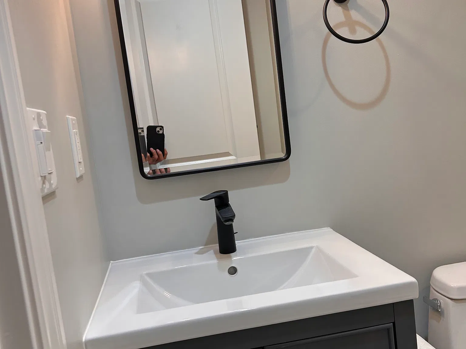 1 bed, 400 sqft, $3,000 — Photo 3
