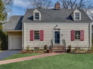 15 Somerset Ave, Chatham, NJ 07928