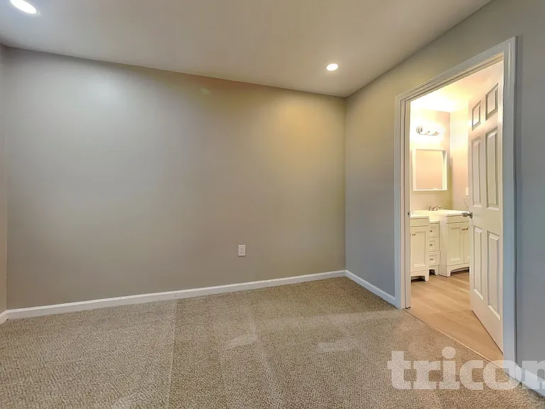 47 Rosemont Ct — Photo 6