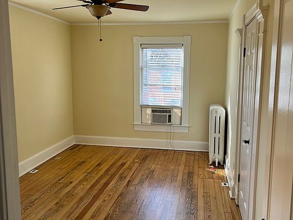 3rd image of 619 Caroline St #619.5