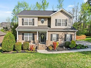 7355 Drury Ln, Denver, NC 28037