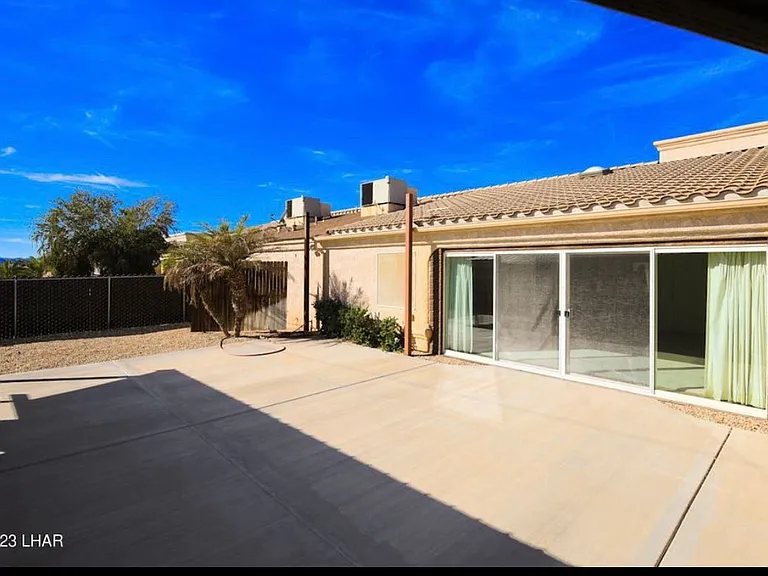 3550 Lost Dutchman Dr #101 — Photo 35