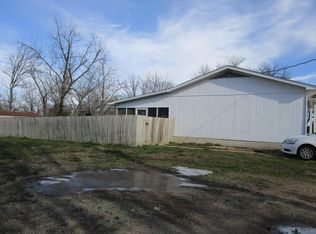 616 David Dr, Mountain View, MO 65548