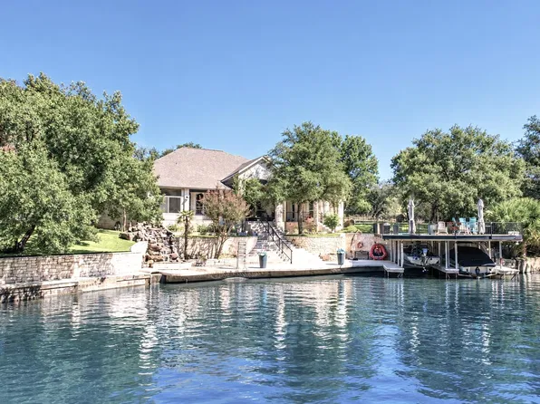 316 BRIDGEPOINT DRIVE, Kingsland, TX 78639