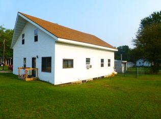 127 E Chauncey St, Oxford, WI 53952