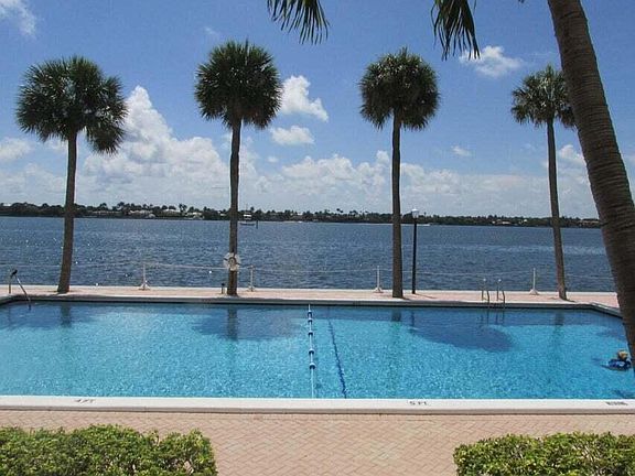2nd image of 2600 N Flagler Dr #1001