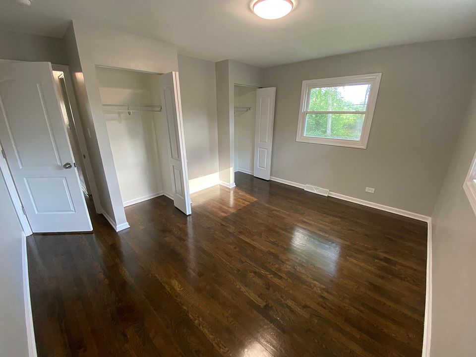 2nd image of 3409 Magnolia Dr