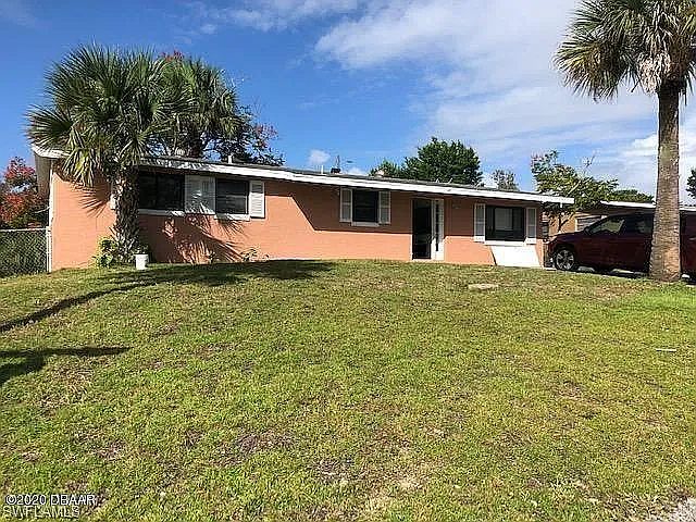 1st image of 1002 Continental Dr