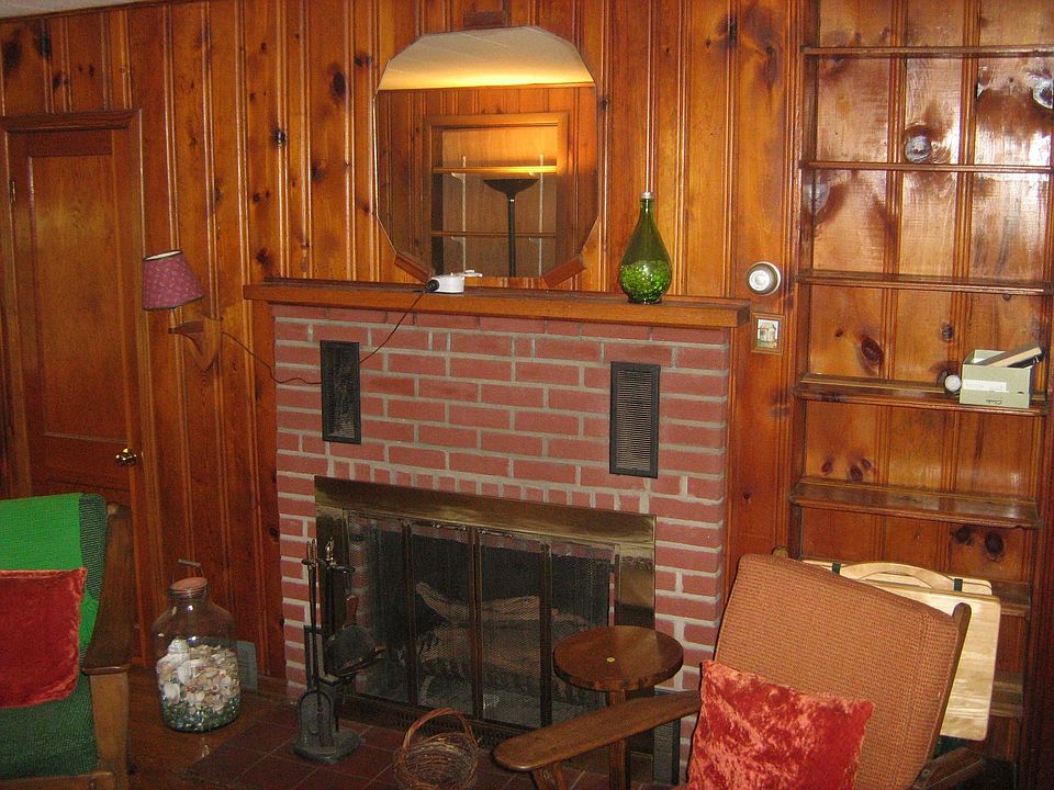 living rm fireplace