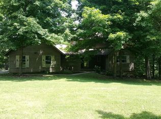 401 S Hunt Rd, Carbondale, IL 62902