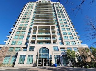 1359 Rathburn Rd E #405, Mississauga, ON L4W5P7