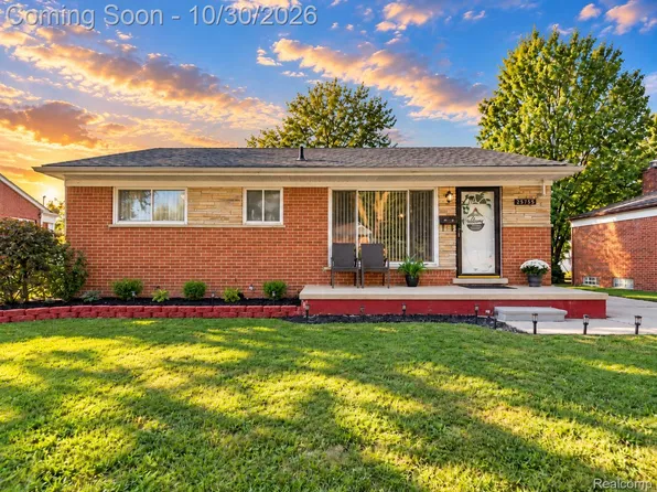 25755 Patricia Ave, Warren, MI 48091